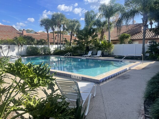 Building Photo - 609 Trinidad Ct