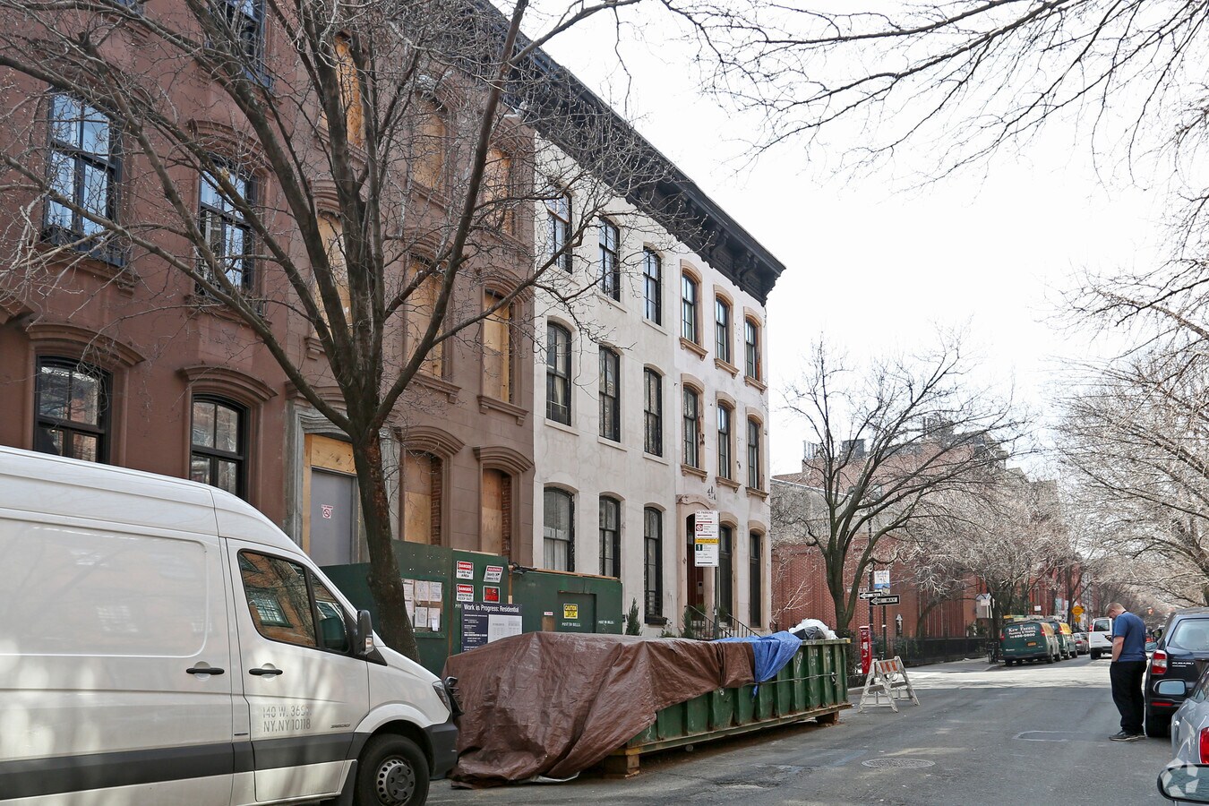 Photo - 212 W 11th St