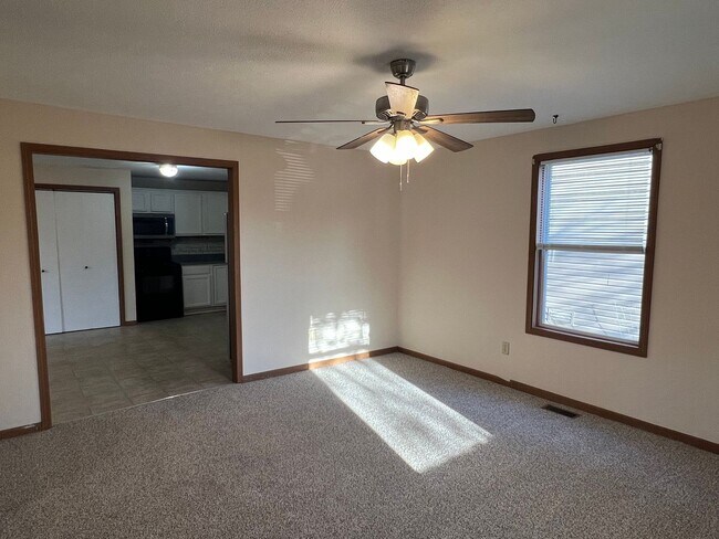 Photo - 1439 N Texas Ave