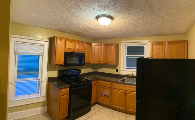 Photo - 906 W Lackawanna Ave Unit 906 -2nd floor