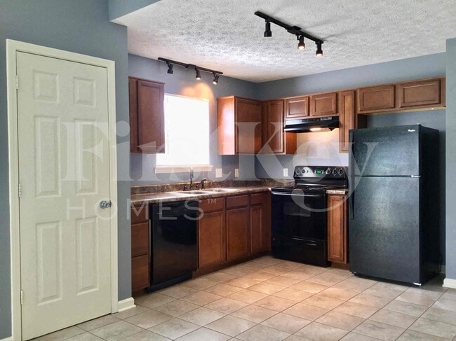 Photo - 10703 Regis Ct