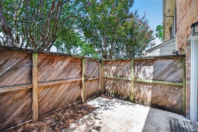 8801 Hammerly Blvd Unit 1710