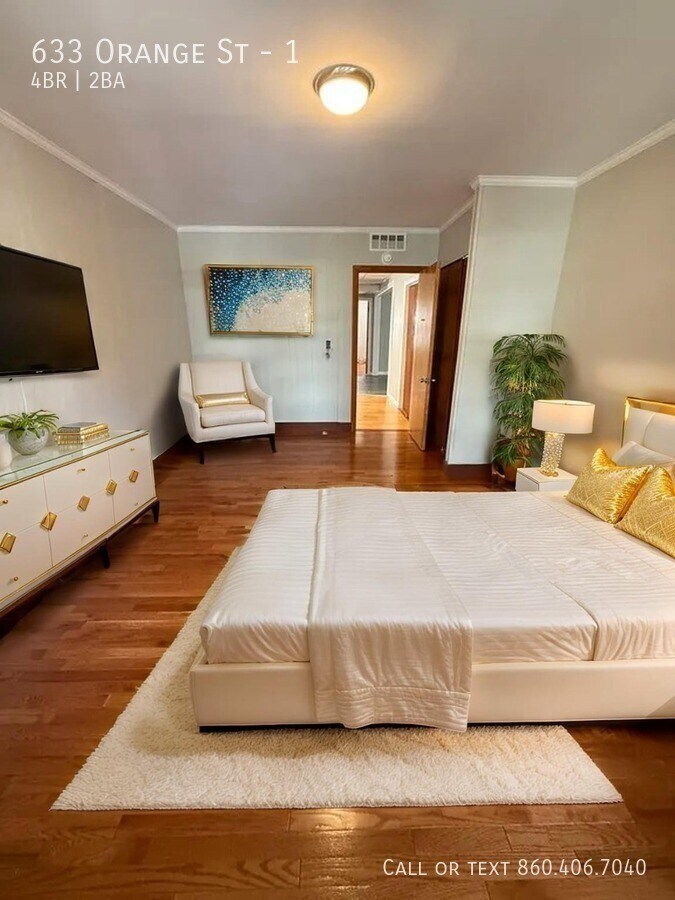 Photo - 633 Orange St Unit 1