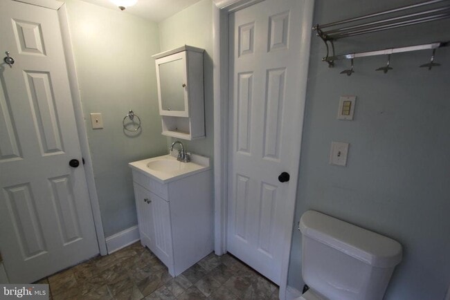 Photo - 5744 Charles Town Rd