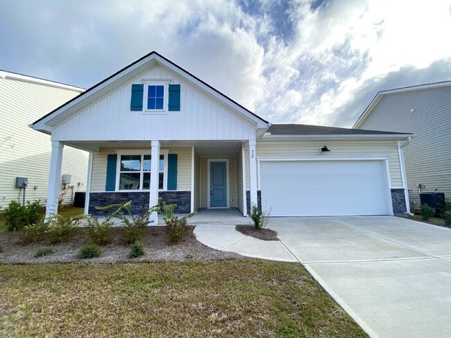 Building Photo - Light, Bright and Beautiful New Construction Home!