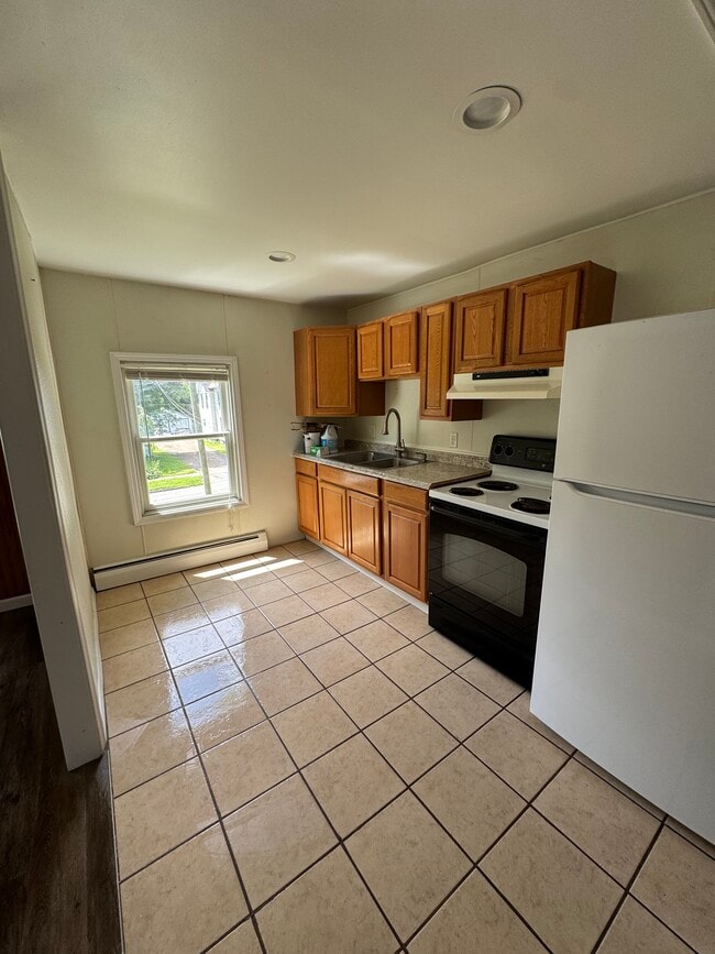 Photo - 57 Rexford St Unit 1