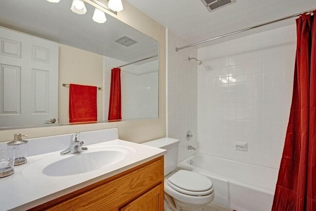 Blackhawk Apartment Homes