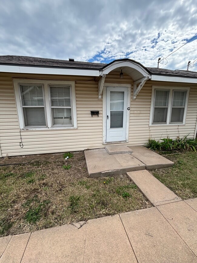 Photo - 215 E 1st Ave Unit G