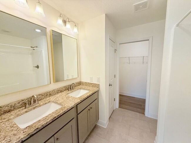 Photo - 1881 America Ave Casa