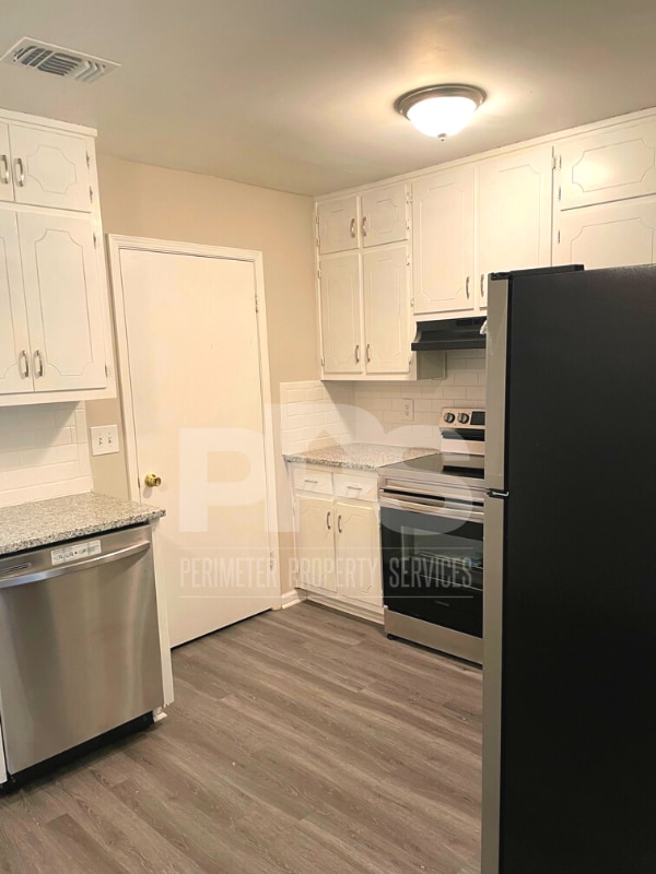 4560 Candlestick Ln Apartments For Rent in Oakwood, GA