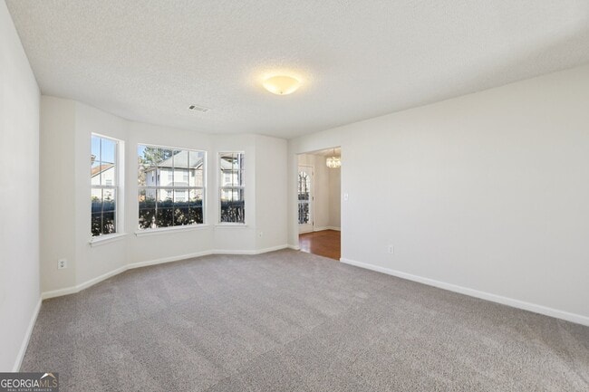 6163 Remington Park