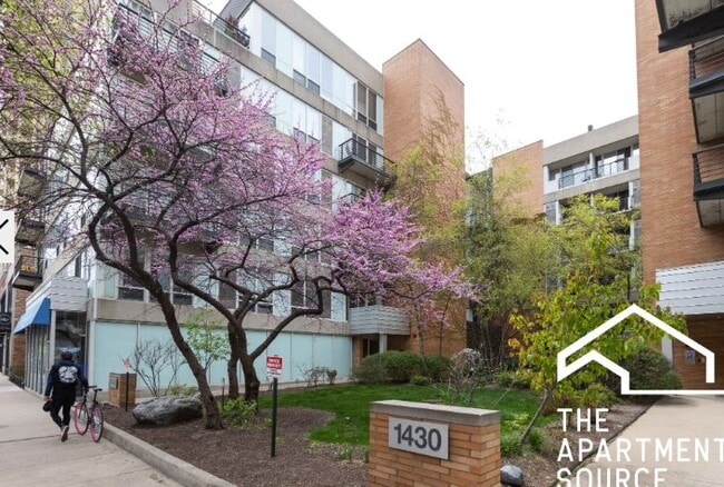 Photo - 1440 S Michigan Ave Unit 2