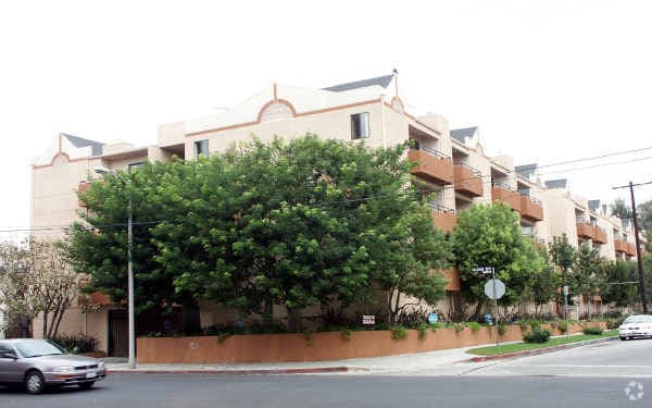 Photo - Ben Apartments