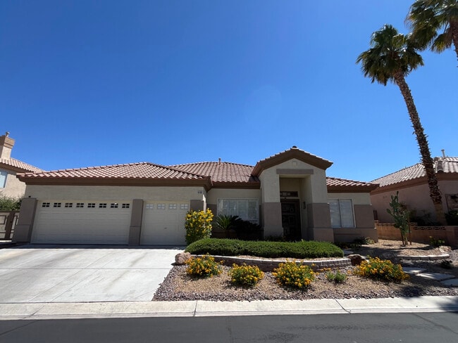 Photo - 9499 Castillana Ct House