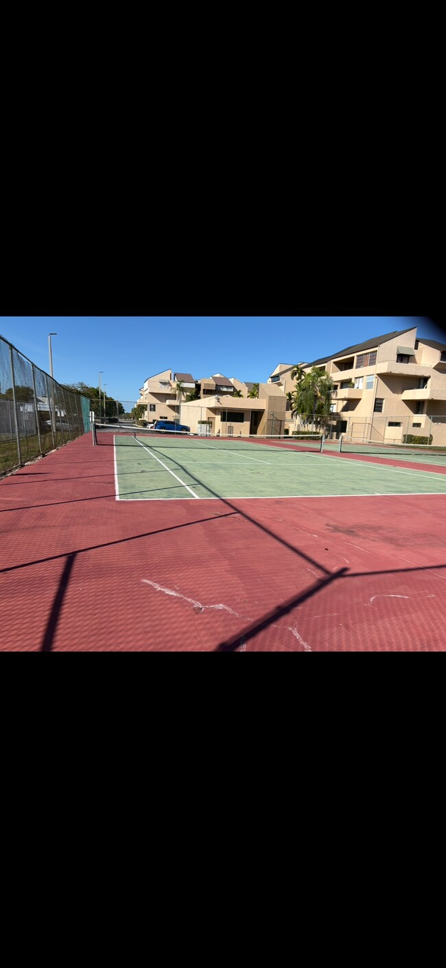 Photo - 10500 SW 108th St Unidad B 302