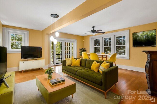 Building Photo - 203 6th Ave W Unit 1A Rental