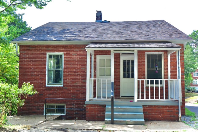 Photo - 2441 Hord Ave