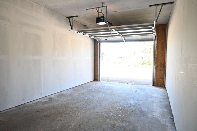 Photo - 1421 River View Ave Unidad 1419