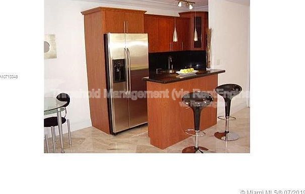 Building Photo - 150 SW 10th St Unit 8 Rental