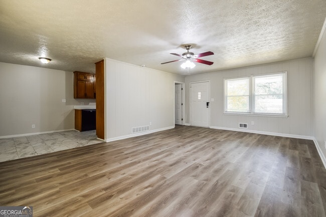 Photo - 6494 Bobolink Ct