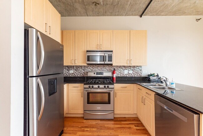 Photo - 1620 S Michigan Ave Unit 825