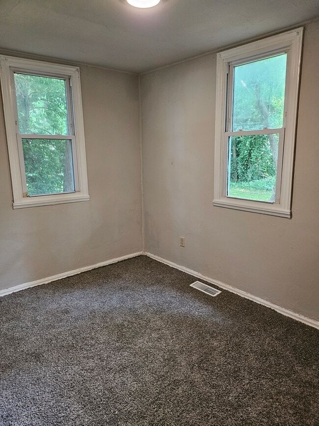 Photo - 2 bed house with a garage