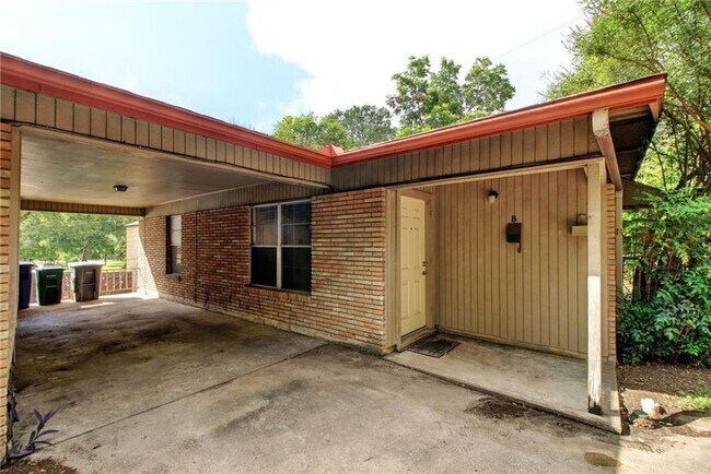 Photo - 607 Bellevue Pl