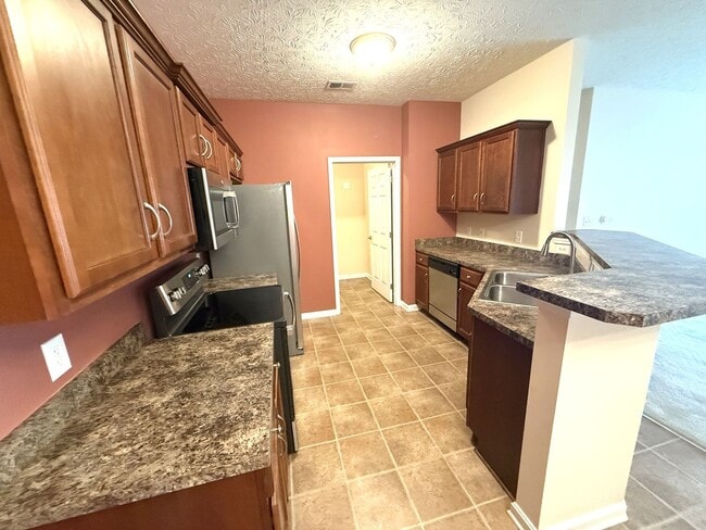 Photo - 9400 Clubview Dr Unit 9400CLU-101