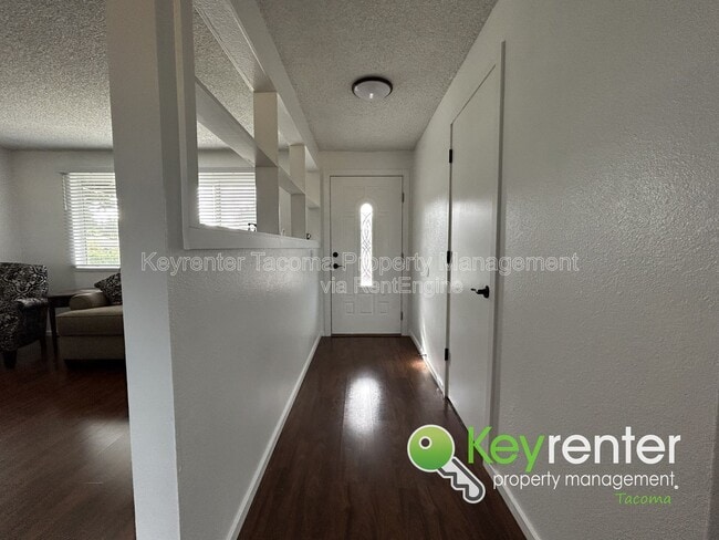 Photo - 10710 103rd St SW