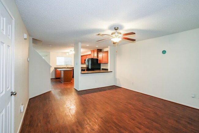 Photo - 9936 Sparrow Hawk Ln