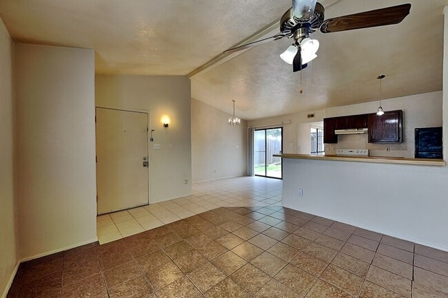 Photo - 7313 Pineberry Rd