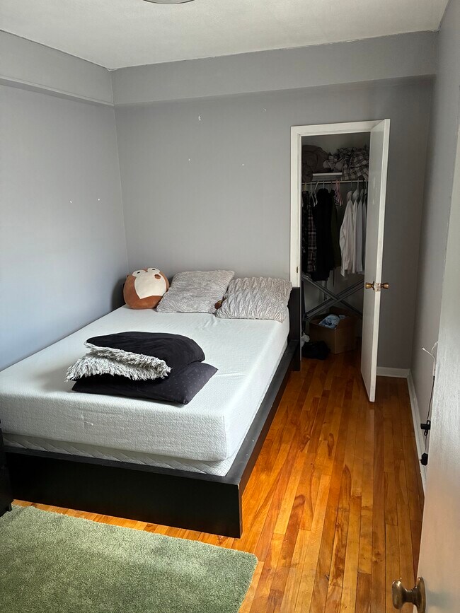 Bedroom 1 - 926 Fulton St SE Unit 4
