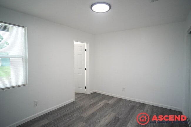 Photo - Beautiful Home in 93314