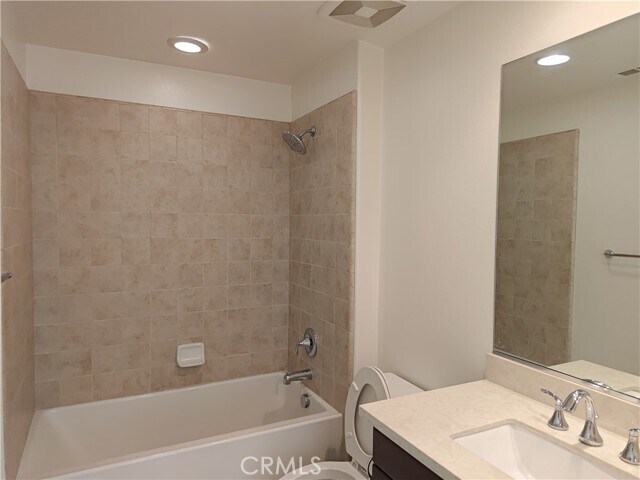 Photo - 158 Cloudbreak