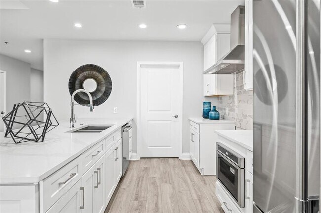 Photo - 270 17th St Unit 3308