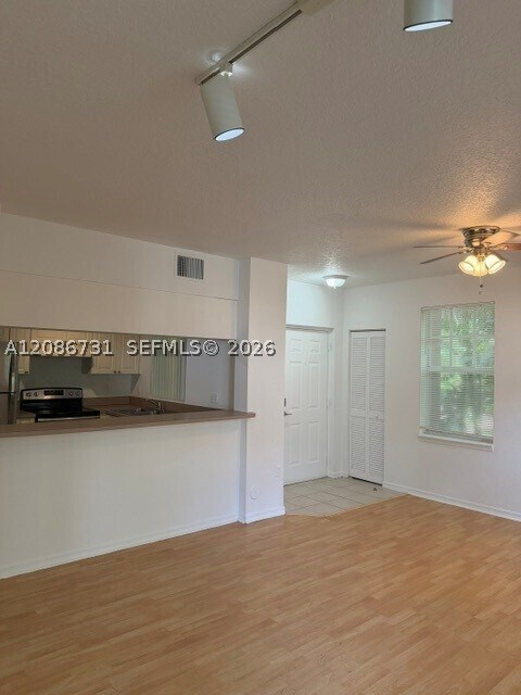 Photo - 6760 W Sample Rd Unit 6760