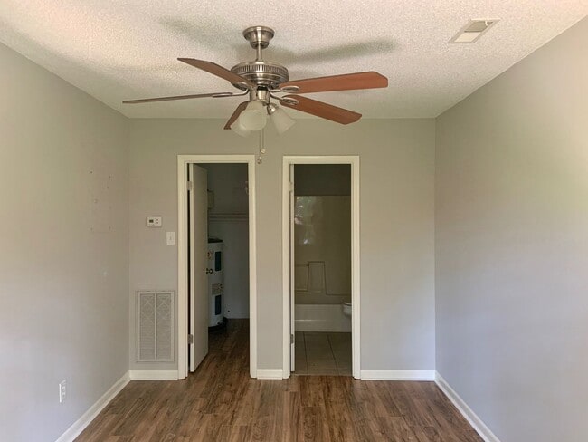 Photo - 2302 13th St SW Unit 2302A