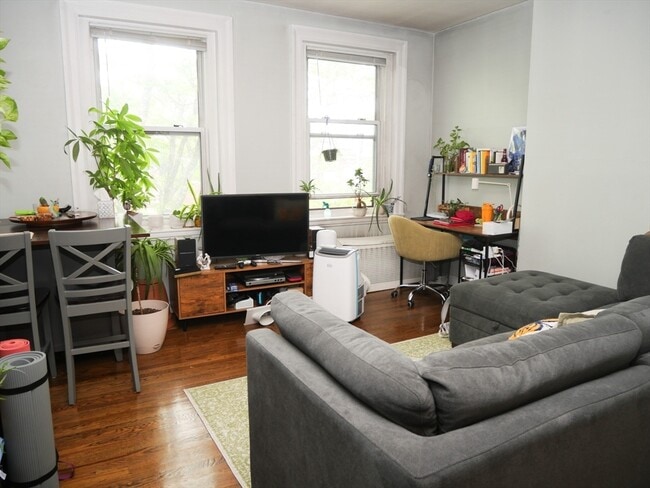 Photo - 45 Carlton St Apartment Unit 7