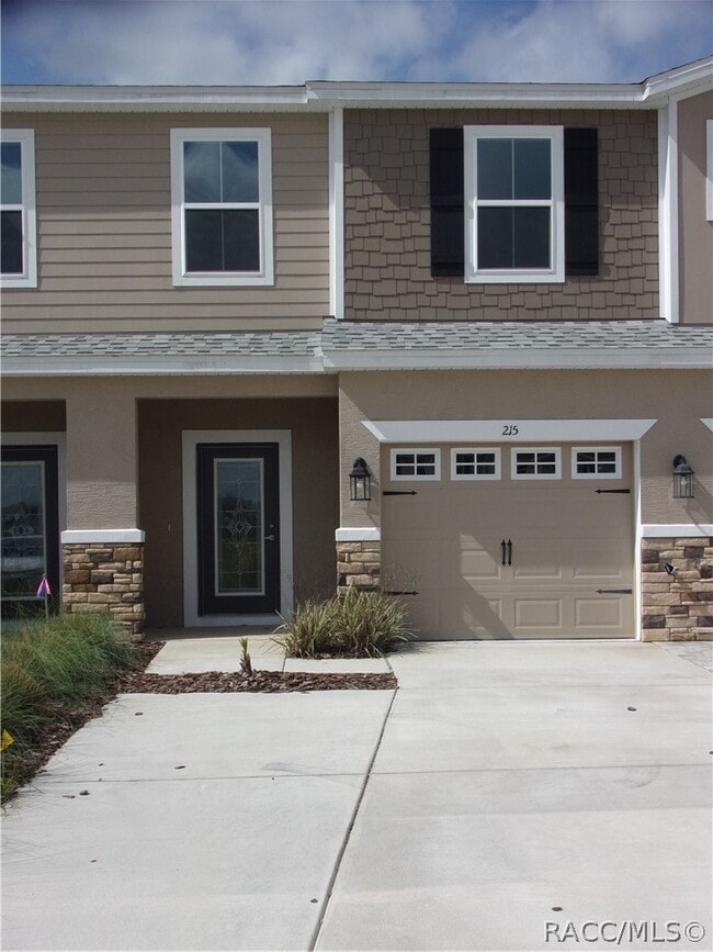 Building Photo - 215 Bittern Lp