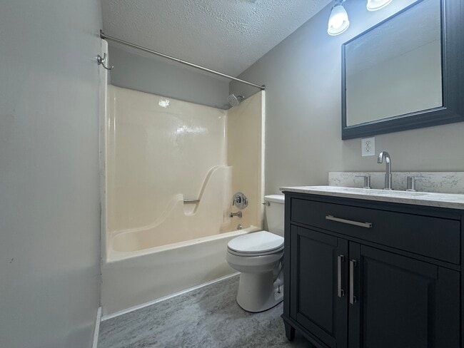 Photo - 2105 Park Ave Unidad C