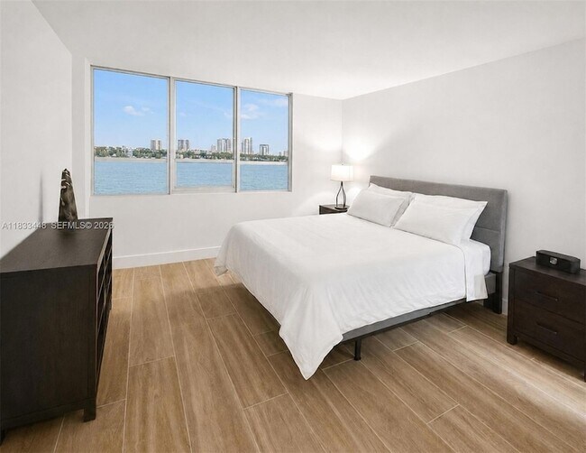 1500 Bay Rd Unit 724S