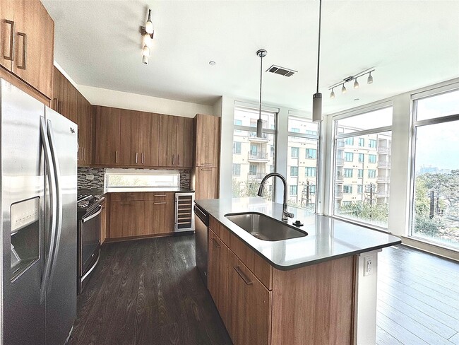 Photo - 2111 Westheimer Rd Unit 1301