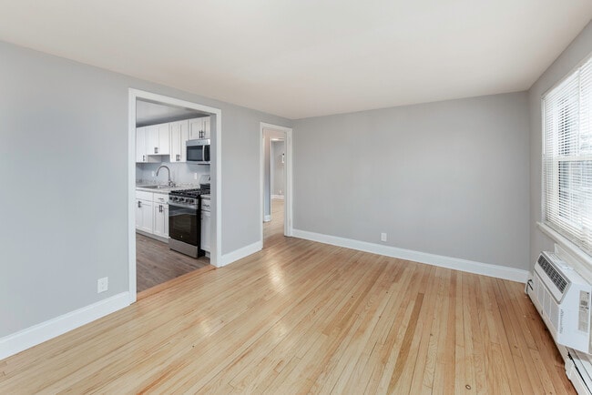 Photo - Hackensack Gardens