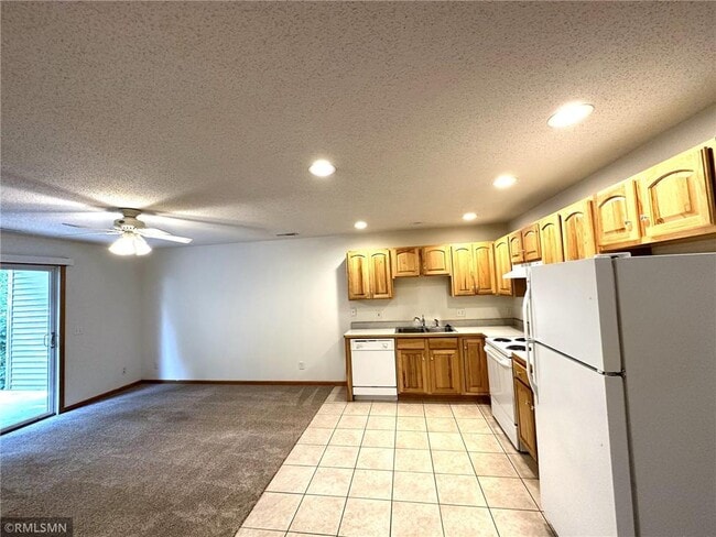 Photo - 1271 Pinewood Trail Unit #10