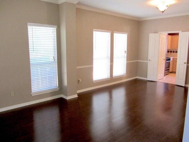 Photo - 1815 Hickory Ridge Cove