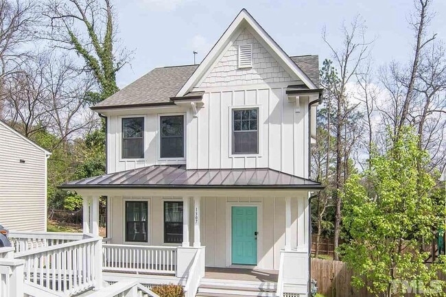 Photo - 1307 Hill St House