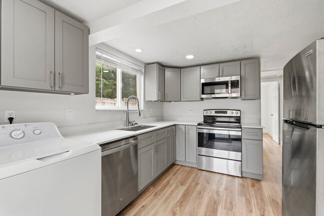 Photo - 3022 Jefferson Ave