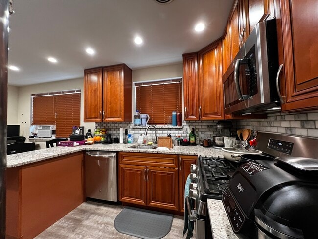 Photo - 8052 N Oriole Ave