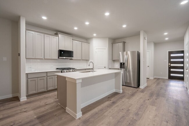 Photo - 8015 Heroes Hall Dr