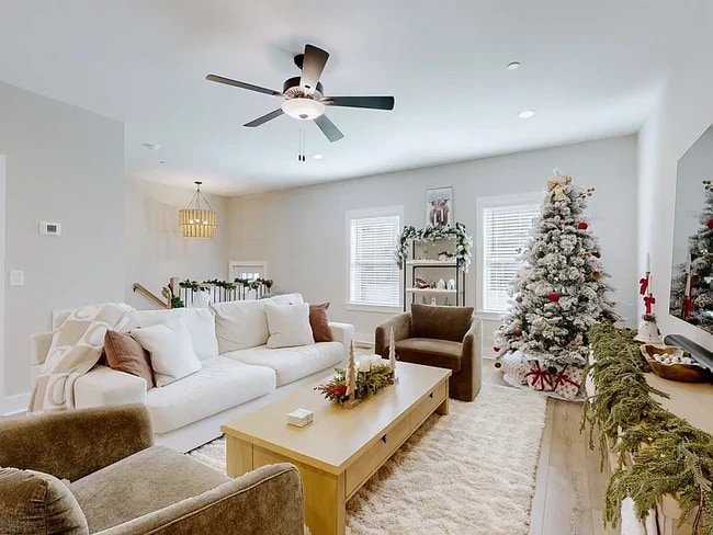 Photo - 206 Charlotte Everly Cir